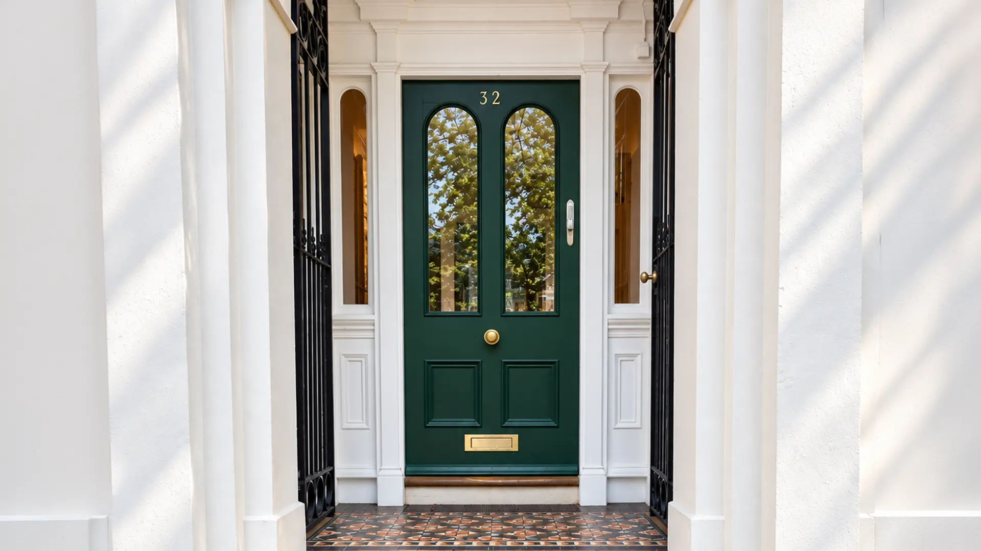 32-pr-door