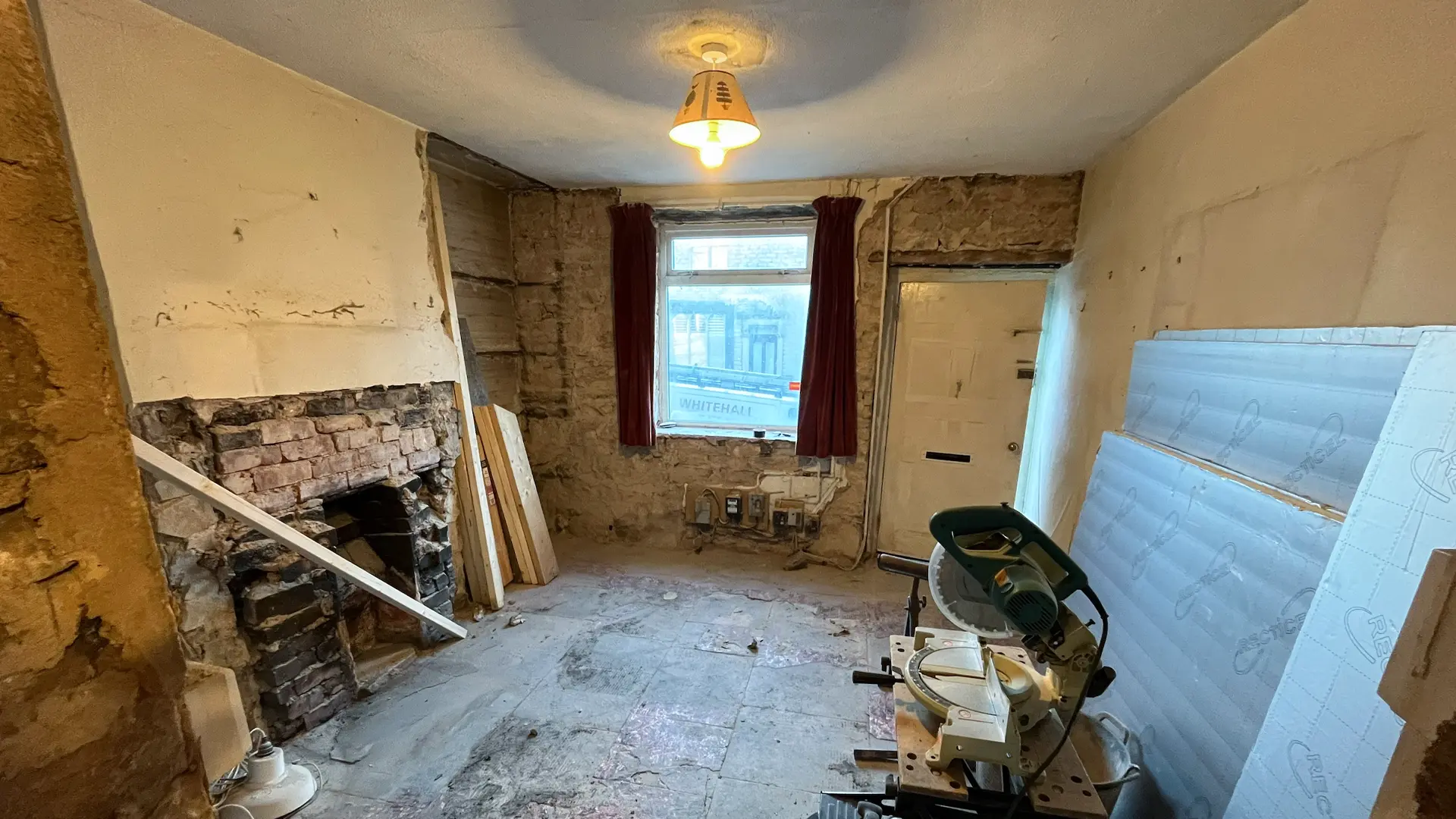 34-shrigley-original-lounge